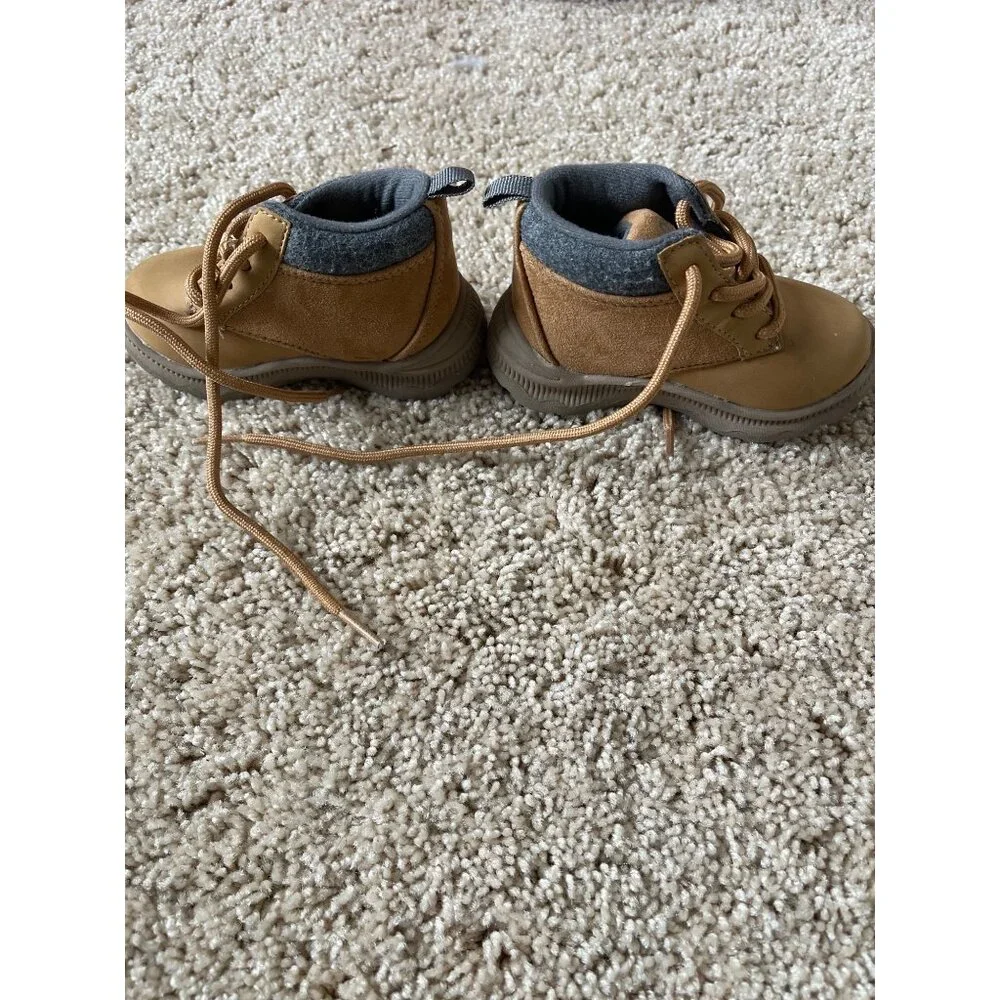 Oshkosh Boys 4‎ Months High Top Timberland Lace Up Boots